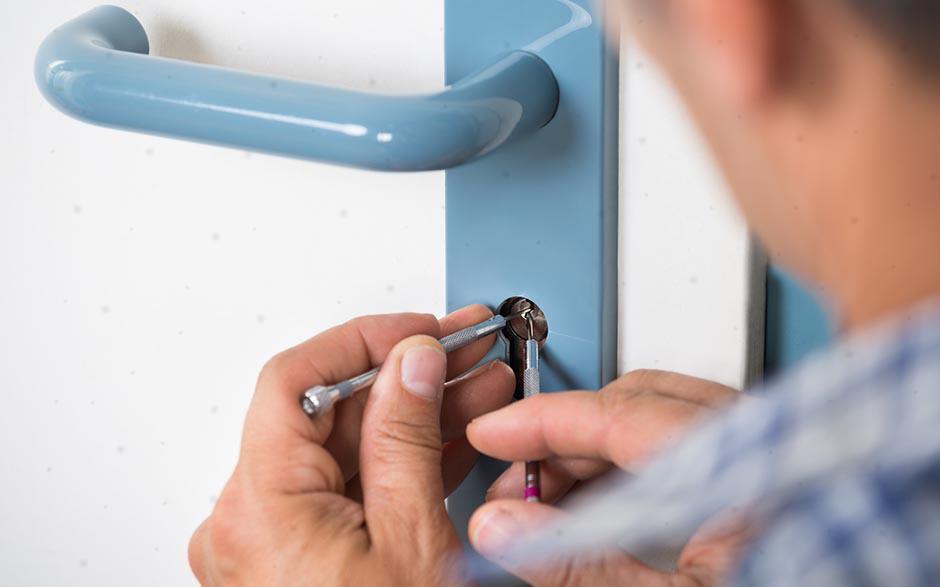 artisans serrurier Villiers-le-Bel